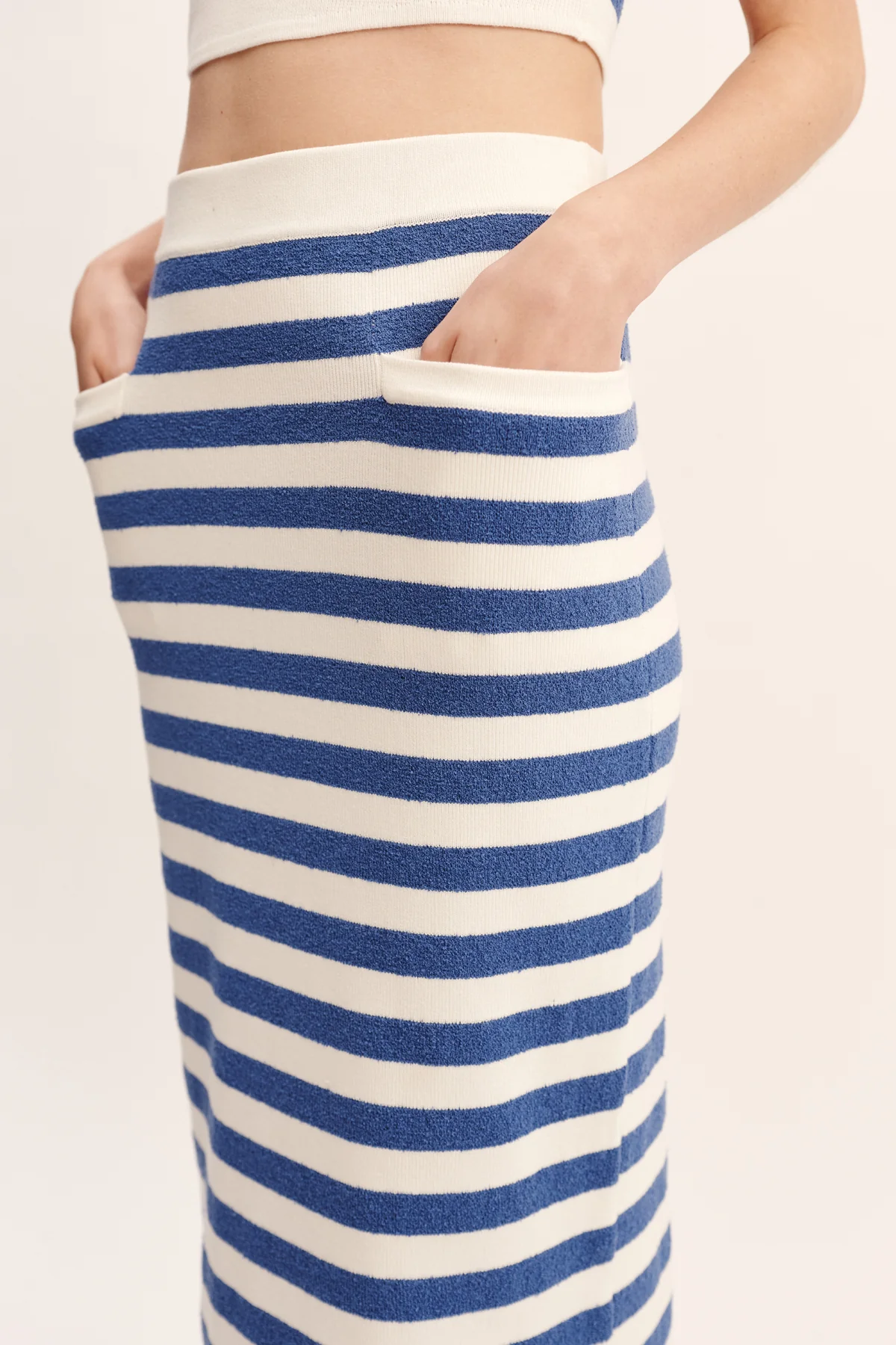 ARI SKIRT - Image 2