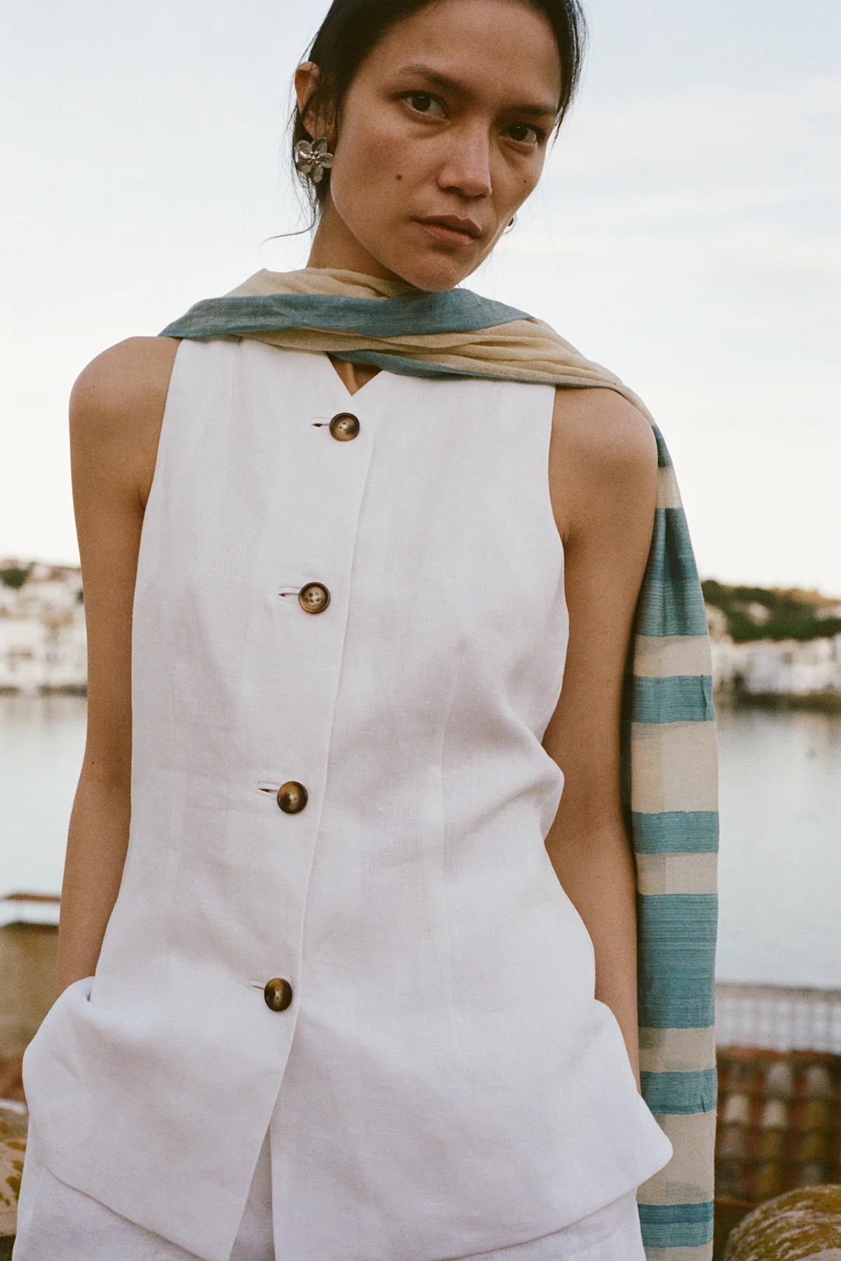 DAKOTA VEST - Image 2