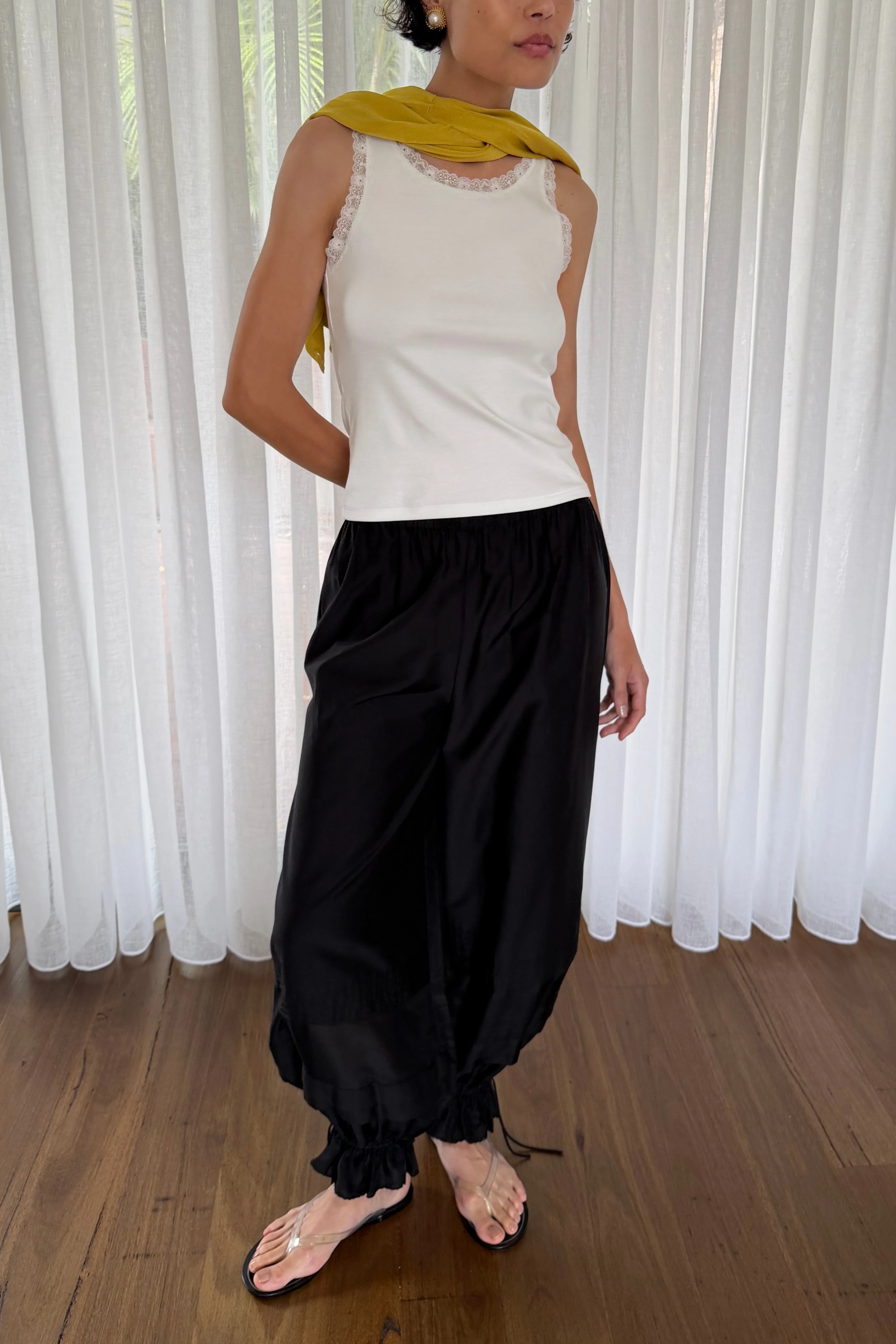 PEARL PANTS - Image 2
